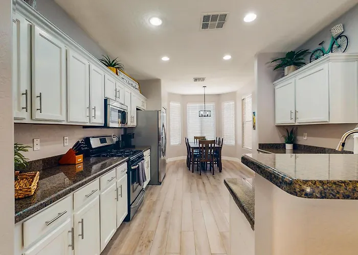 Riviera Retreat Holiday home